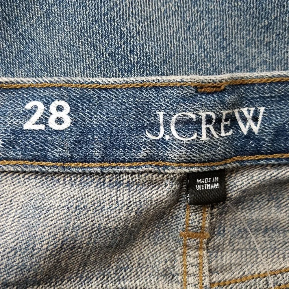 J. Crew Mid Rise Straight Jean in 1984 Rigid Size 28 NWT $148 CC632‎